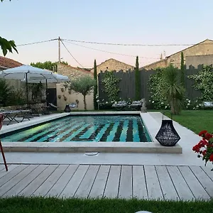 https://le-petit-hotel.fr-provencehotel.com